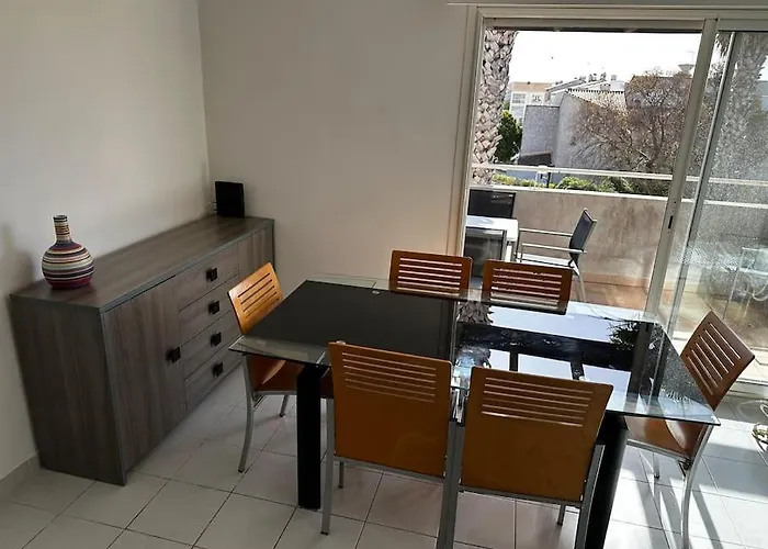 2ch, Clim, Piscine, Garage, *